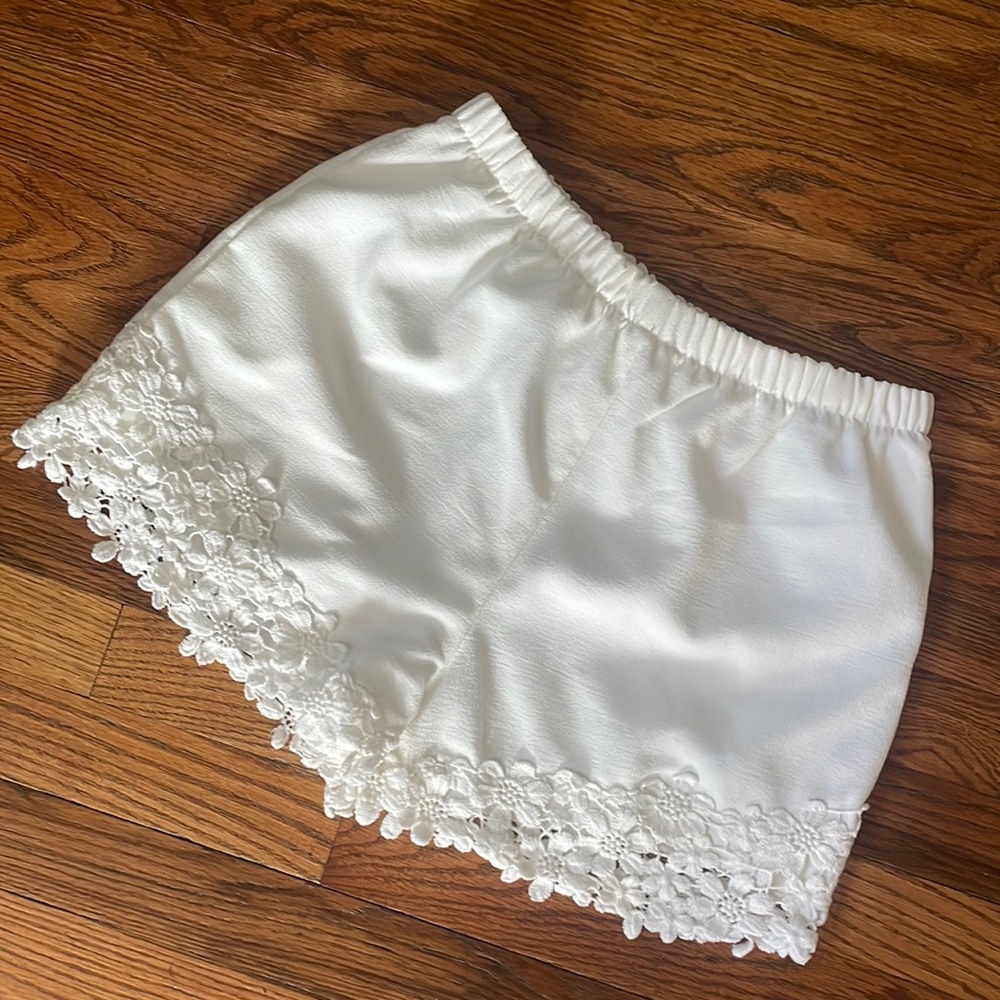 White lace shorts